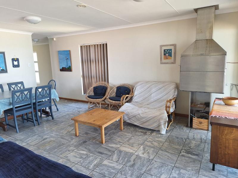 6 Bedroom Property for Sale in Glentana Western Cape